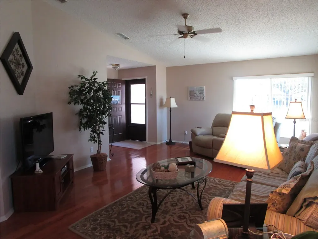 3968 Sailmaker Lane Holiday FL 34691