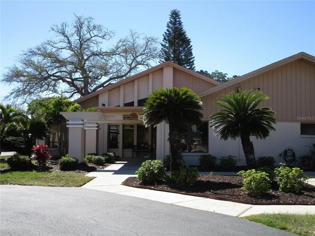 3968 Sailmaker Lane Holiday FL 34691