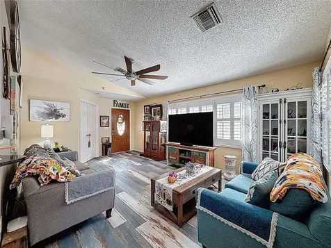 6811 Kingstree Court Port Richey FL 34668