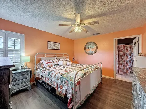 6811 Kingstree Court Port Richey FL 34668