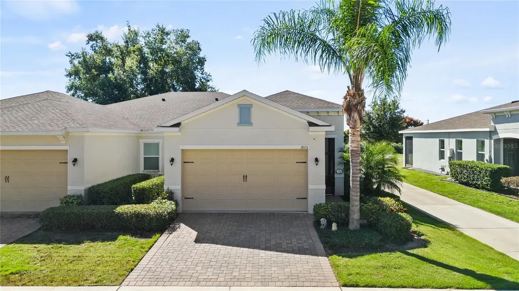 1825 Flora Pass Place Kissimmee FL 34747