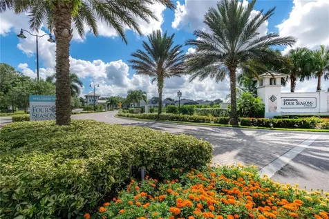1825 Flora Pass Place Kissimmee FL 34747
