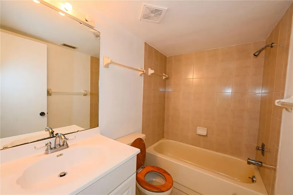 4625 Longwater Chase Sarasota FL 34235