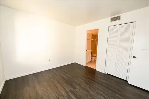4625 Longwater Chase Sarasota FL 34235