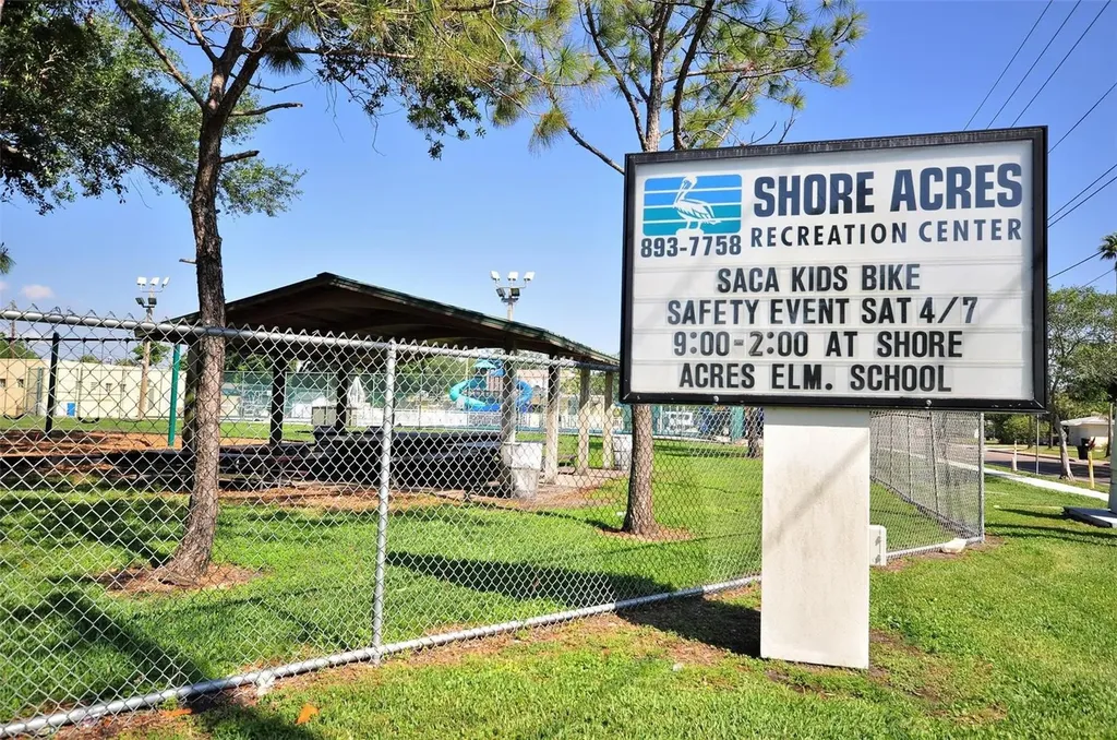 4026 Indianapolis Street NE St Petersburg FL 33703