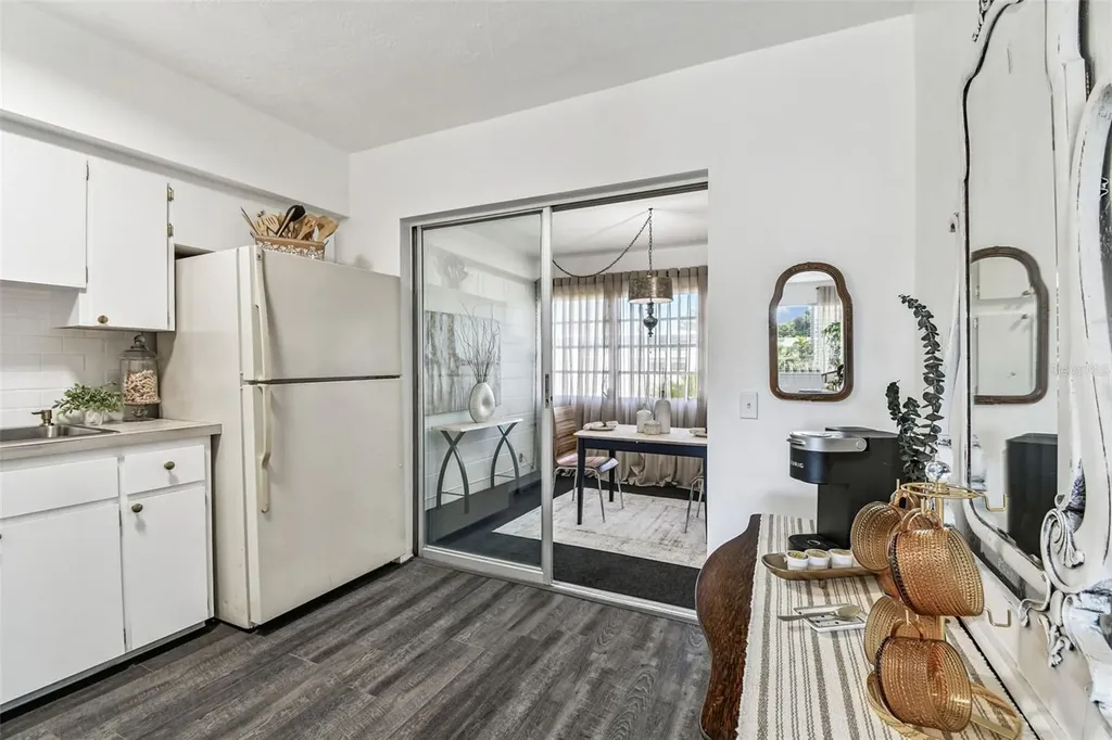 5861 42nd Terrace N Kenneth City FL 33709