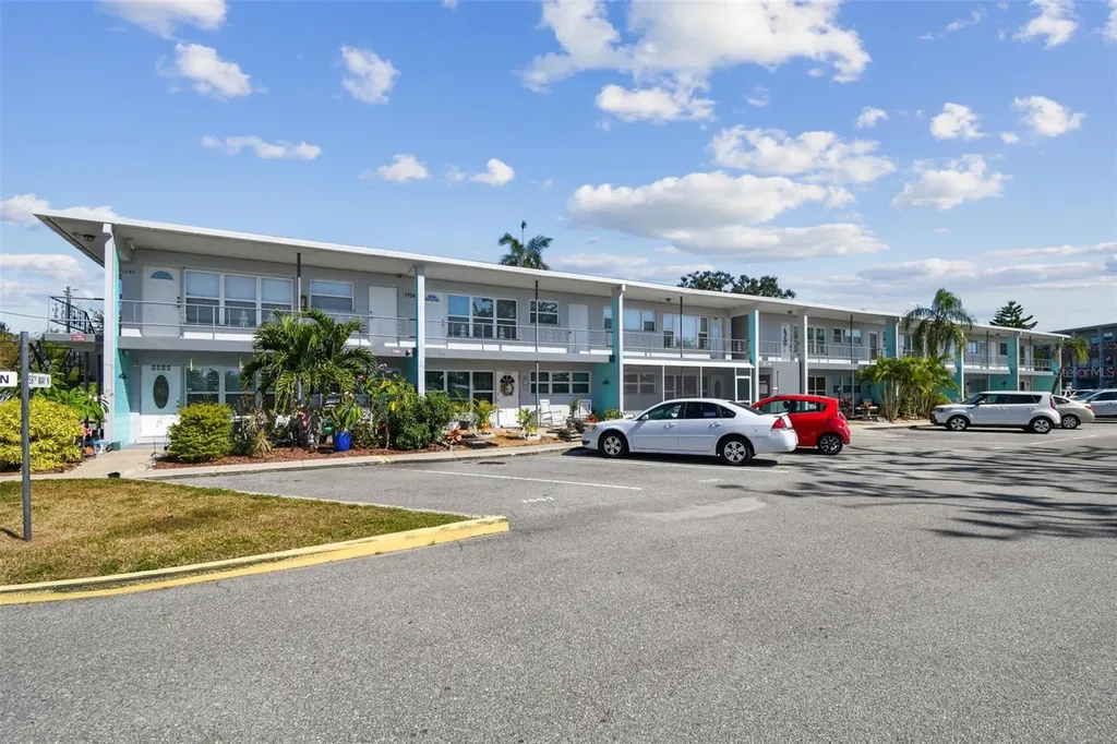 5861 42nd Terrace N Kenneth City FL 33709