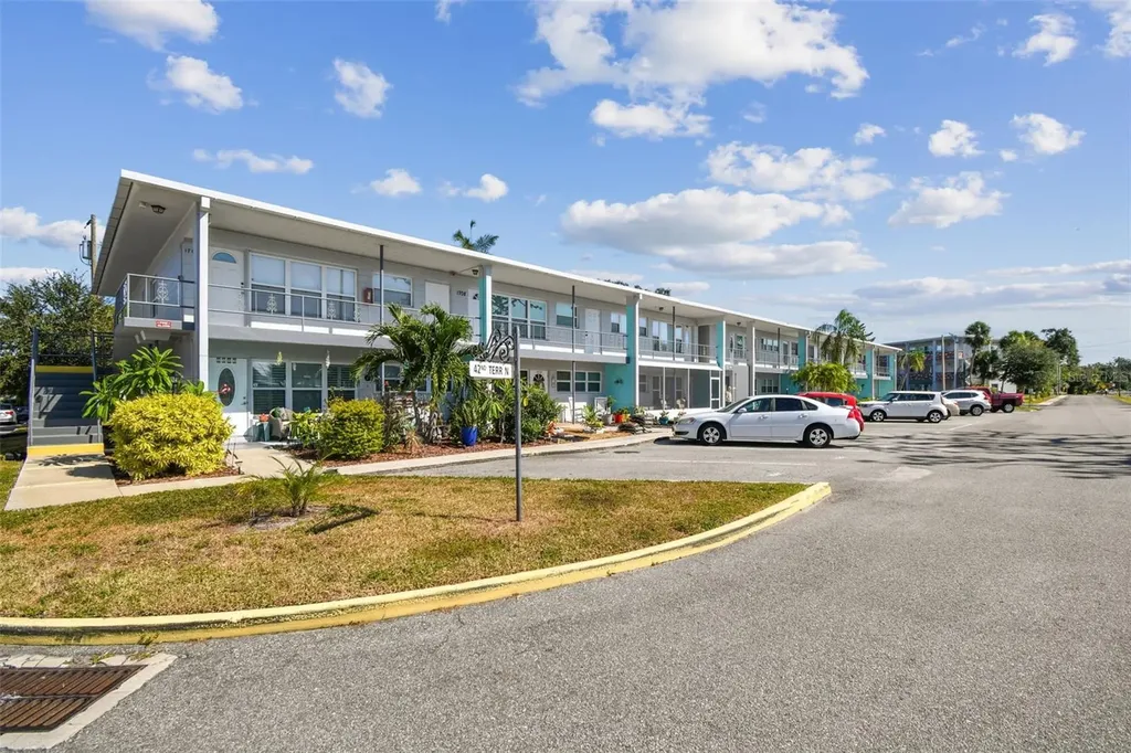 5861 42nd Terrace N Kenneth City FL 33709