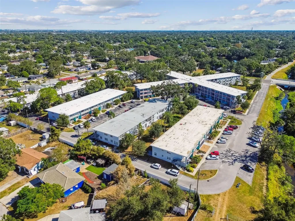 5861 42nd Terrace N Kenneth City FL 33709