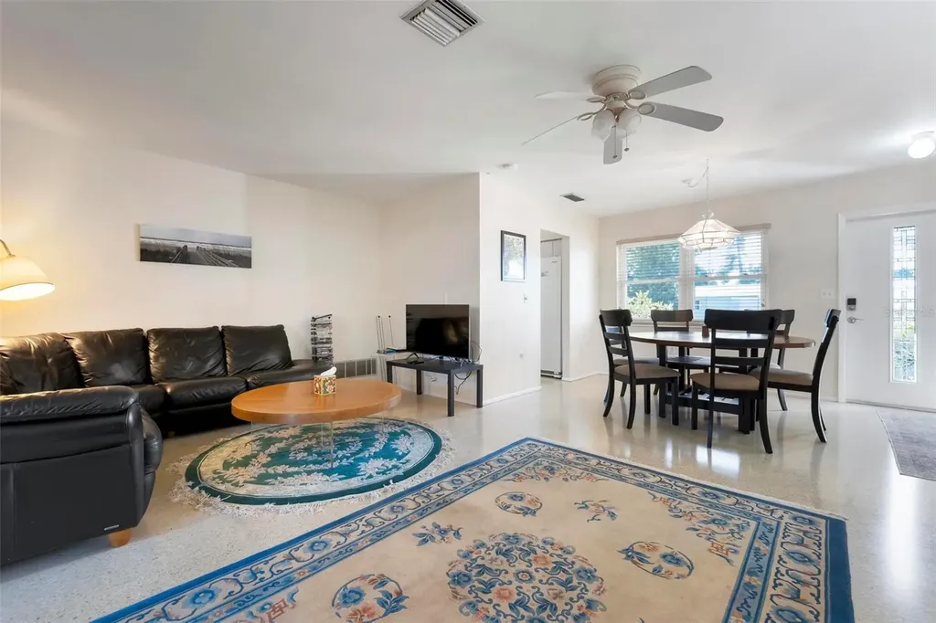 429 Glen Oak Road Venice FL 34293