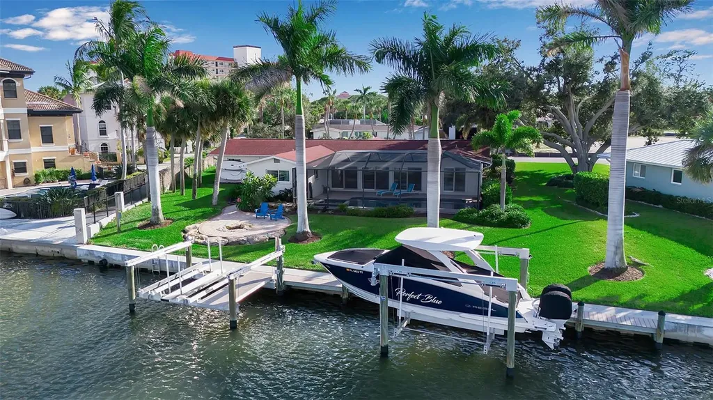 318 Nassau Street N Venice FL 34285