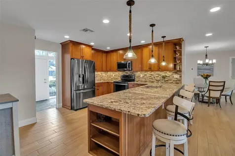 318 Nassau Street N Venice FL 34285