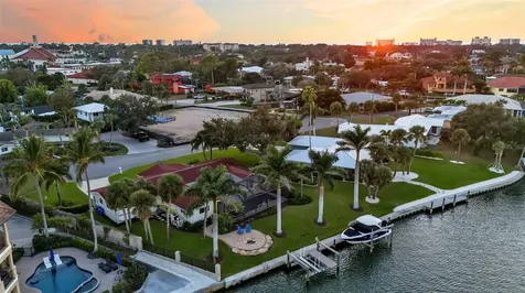 318 Nassau Street N Venice FL 34285