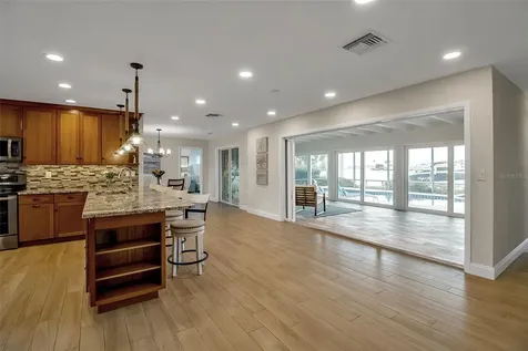 318 Nassau Street N Venice FL 34285