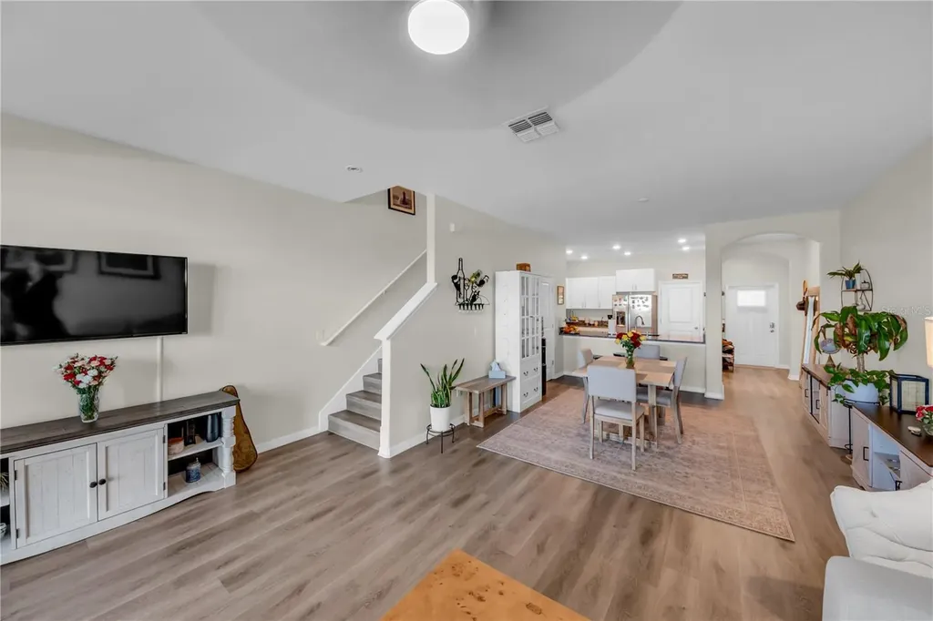 736 Royal Empress Drive Ruskin FL 33570