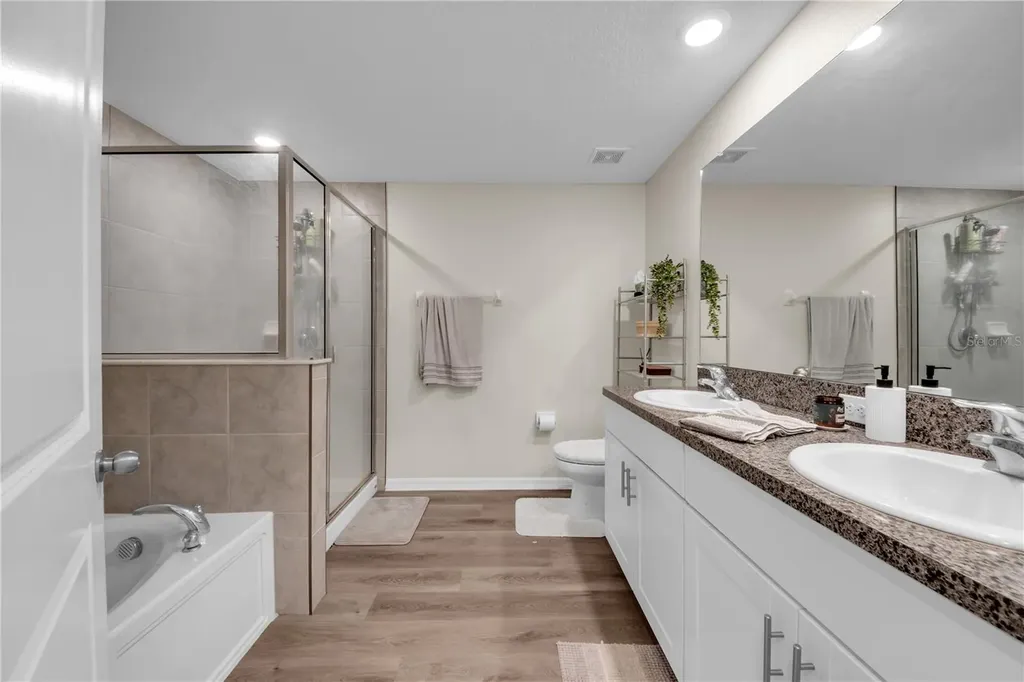 736 Royal Empress Drive Ruskin FL 33570