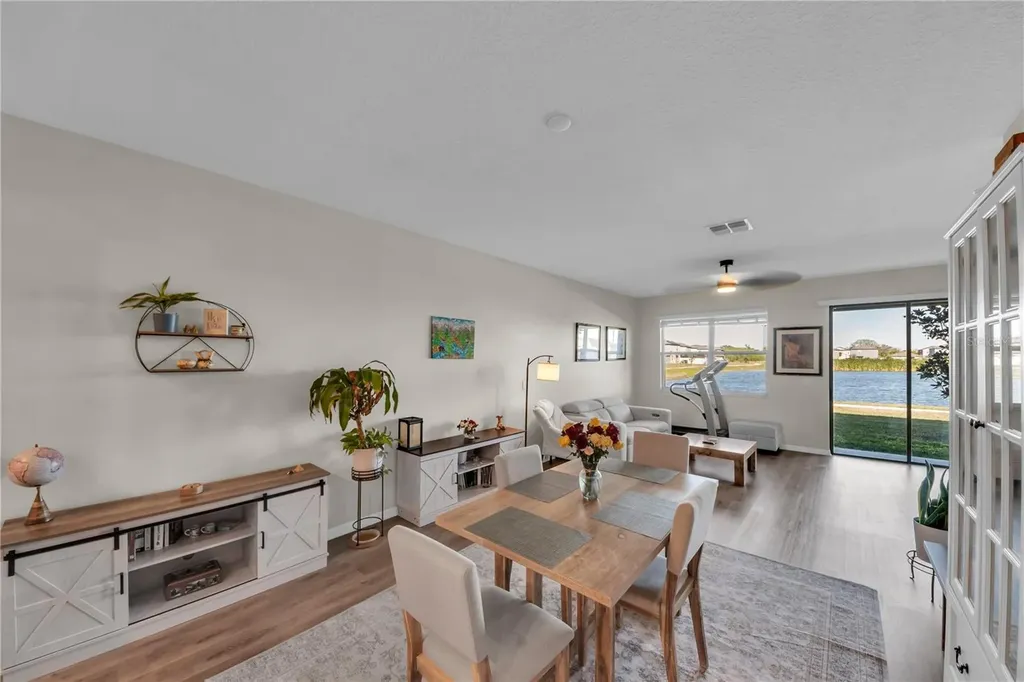 736 Royal Empress Drive Ruskin FL 33570