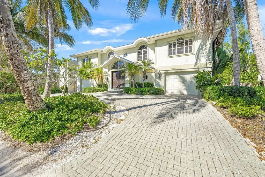 569 Juan Anasco Drive Longboat Key FL 34228