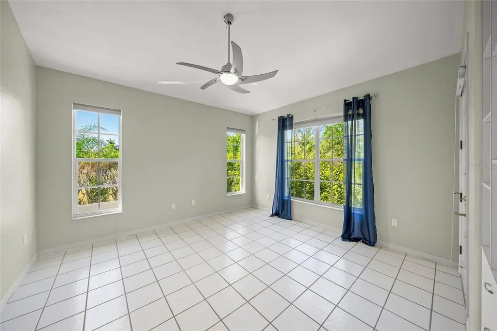 569 Juan Anasco Drive Longboat Key FL 34228