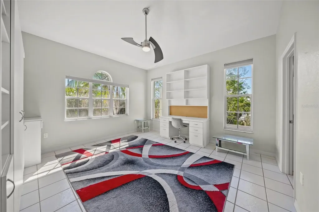 569 Juan Anasco Drive Longboat Key FL 34228