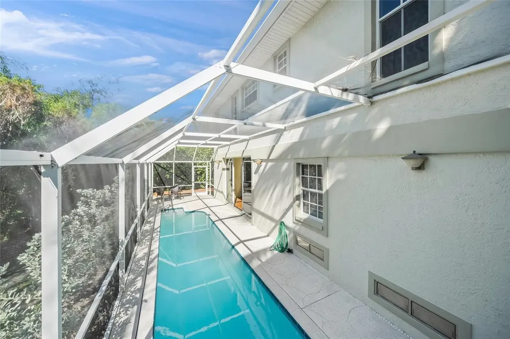 569 Juan Anasco Drive Longboat Key FL 34228