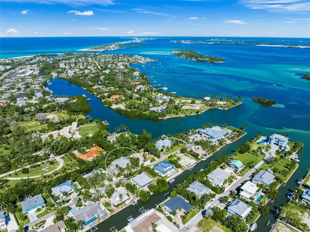 569 Juan Anasco Drive Longboat Key FL 34228