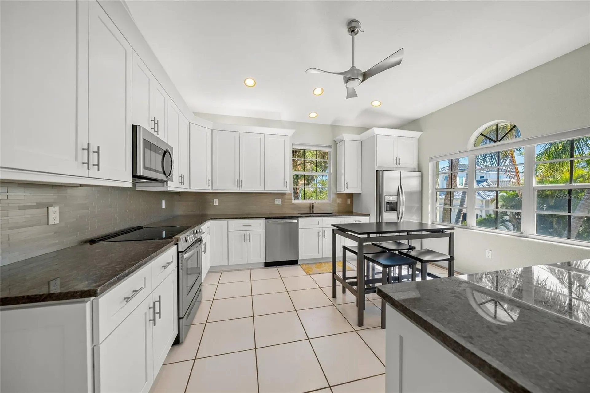 569 Juan Anasco Drive Longboat Key FL 34228