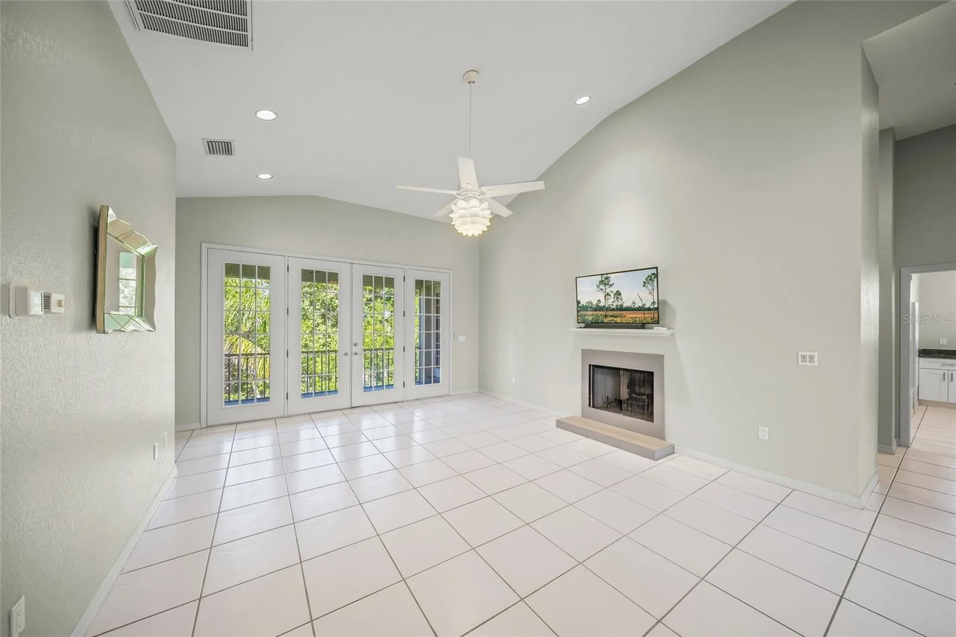 569 Juan Anasco Drive Longboat Key FL 34228