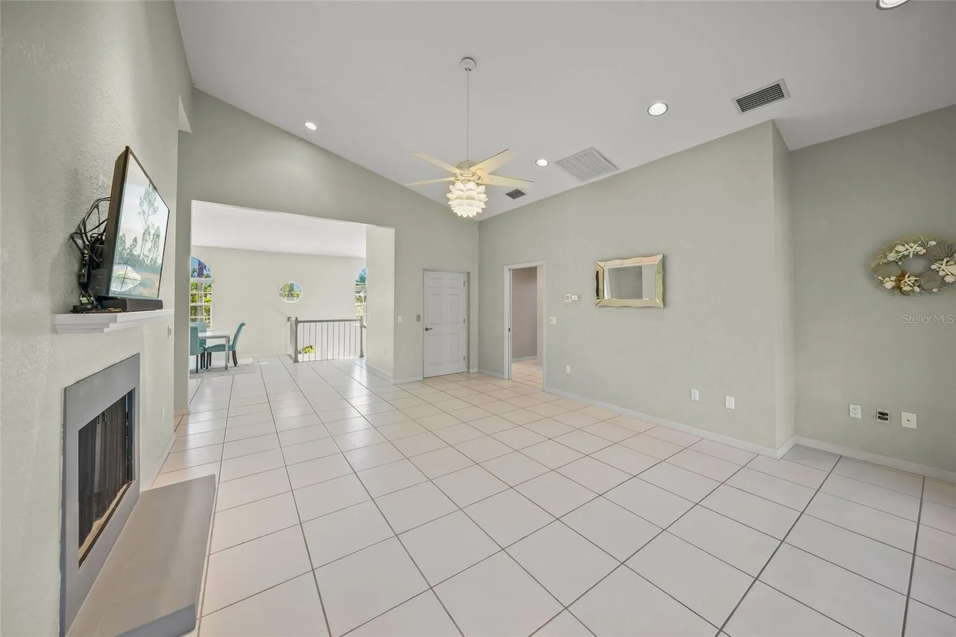 569 Juan Anasco Drive Longboat Key FL 34228