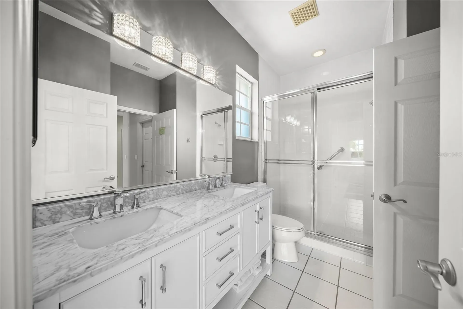 569 Juan Anasco Drive Longboat Key FL 34228