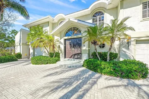 569 Juan Anasco Drive Longboat Key FL 34228