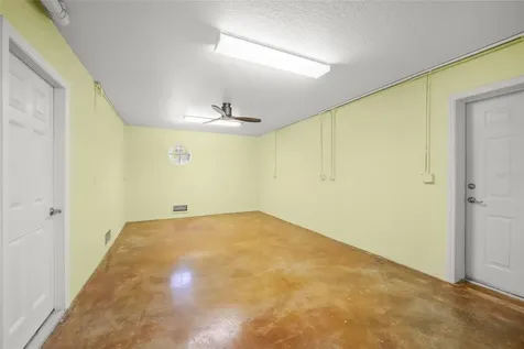 569 Juan Anasco Drive Longboat Key FL 34228