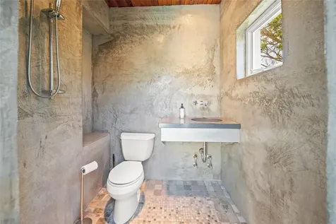569 Juan Anasco Drive Longboat Key FL 34228