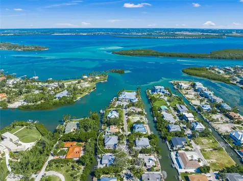 569 Juan Anasco Drive Longboat Key FL 34228