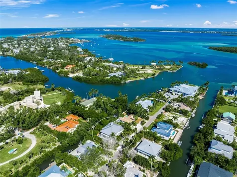 569 Juan Anasco Drive Longboat Key FL 34228