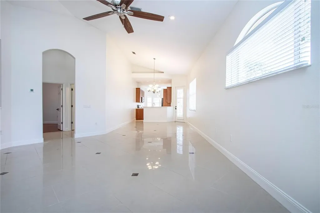 7519 Birds Eye Terrace Bradenton FL 34203