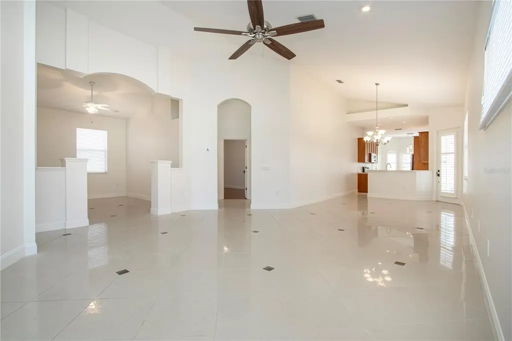 7519 Birds Eye Terrace Bradenton FL 34203