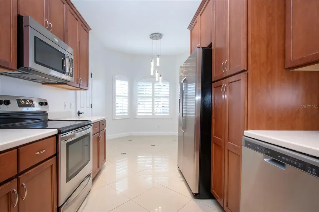 7519 Birds Eye Terrace Bradenton FL 34203