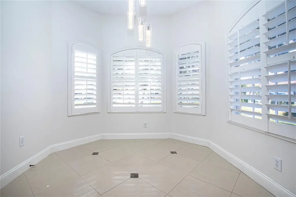 7519 Birds Eye Terrace Bradenton FL 34203