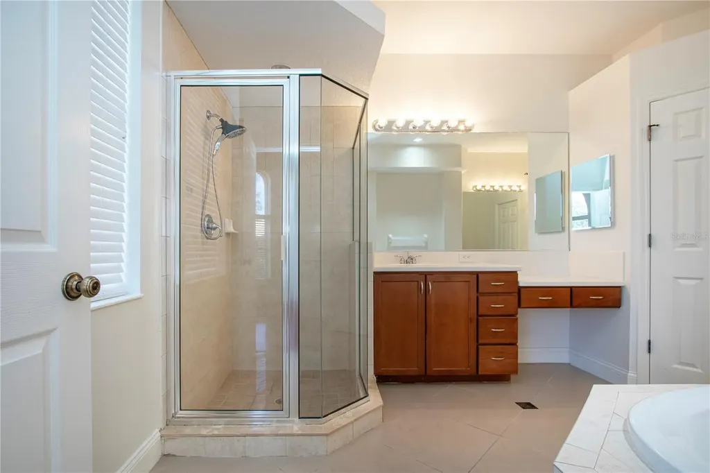 7519 Birds Eye Terrace Bradenton FL 34203
