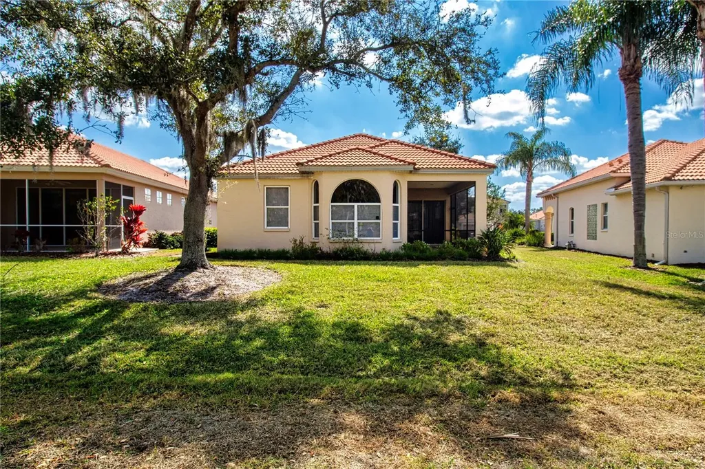 7519 Birds Eye Terrace Bradenton FL 34203