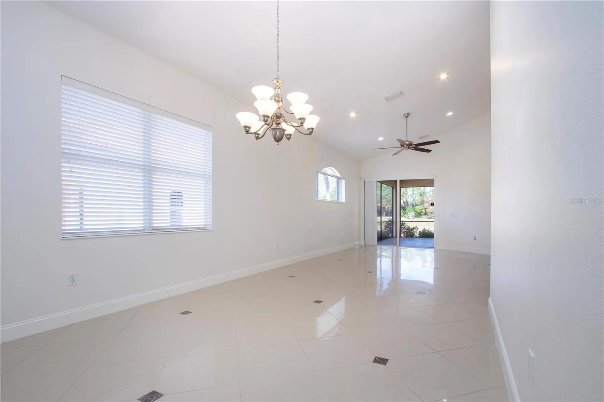 7519 Birds Eye Terrace Bradenton FL 34203