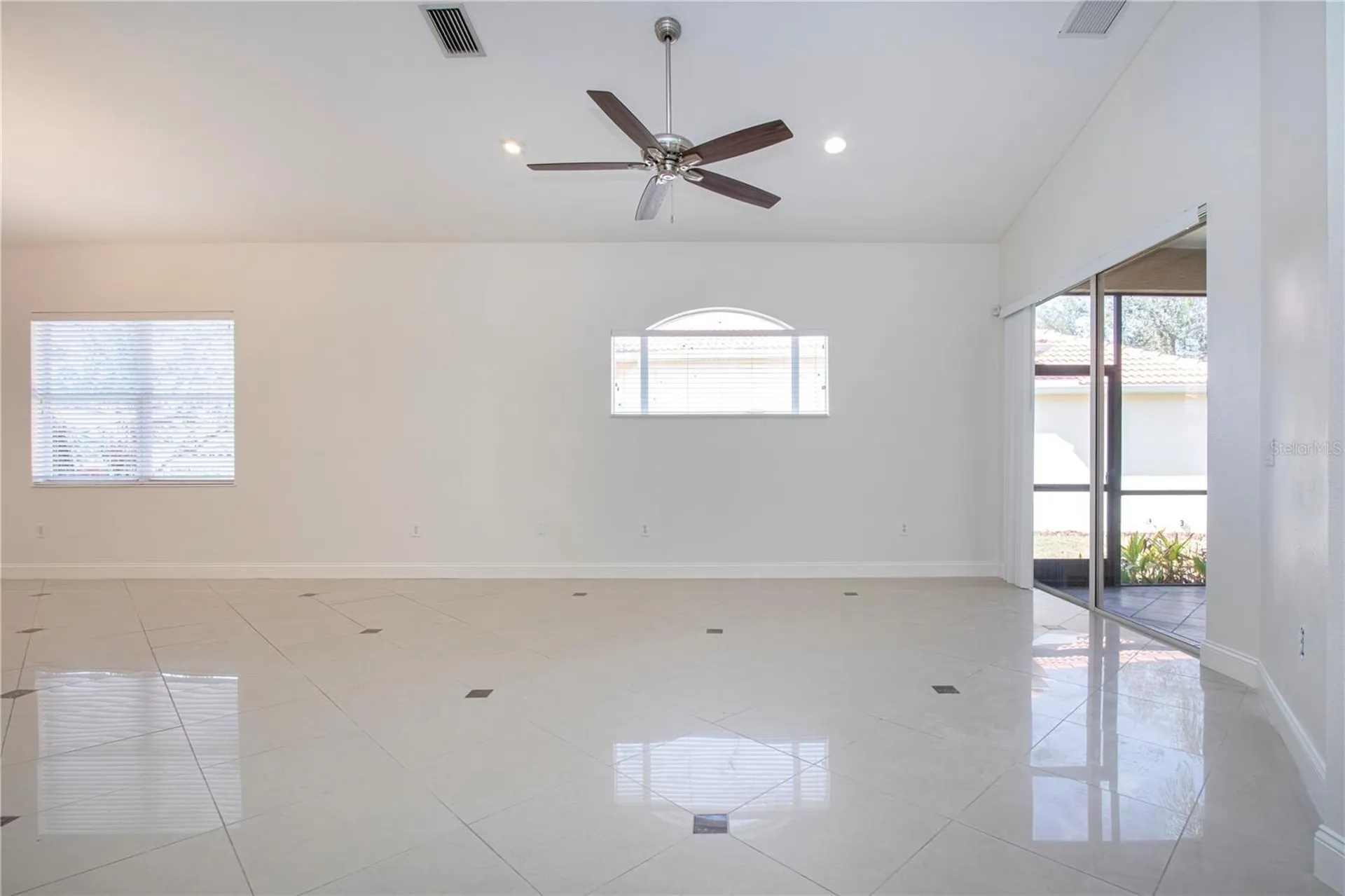 7519 Birds Eye Terrace Bradenton FL 34203