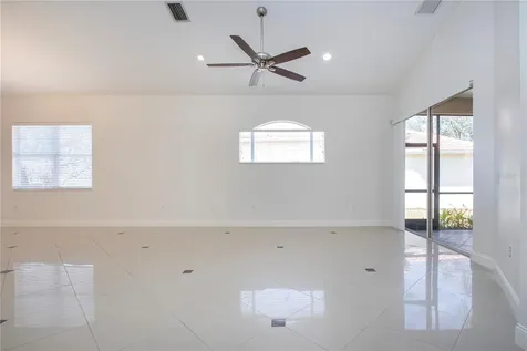 7519 Birds Eye Terrace Bradenton FL 34203