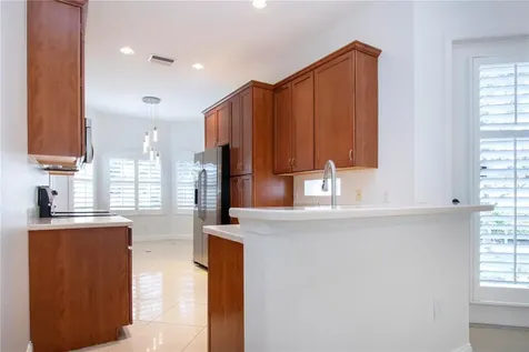 7519 Birds Eye Terrace Bradenton FL 34203