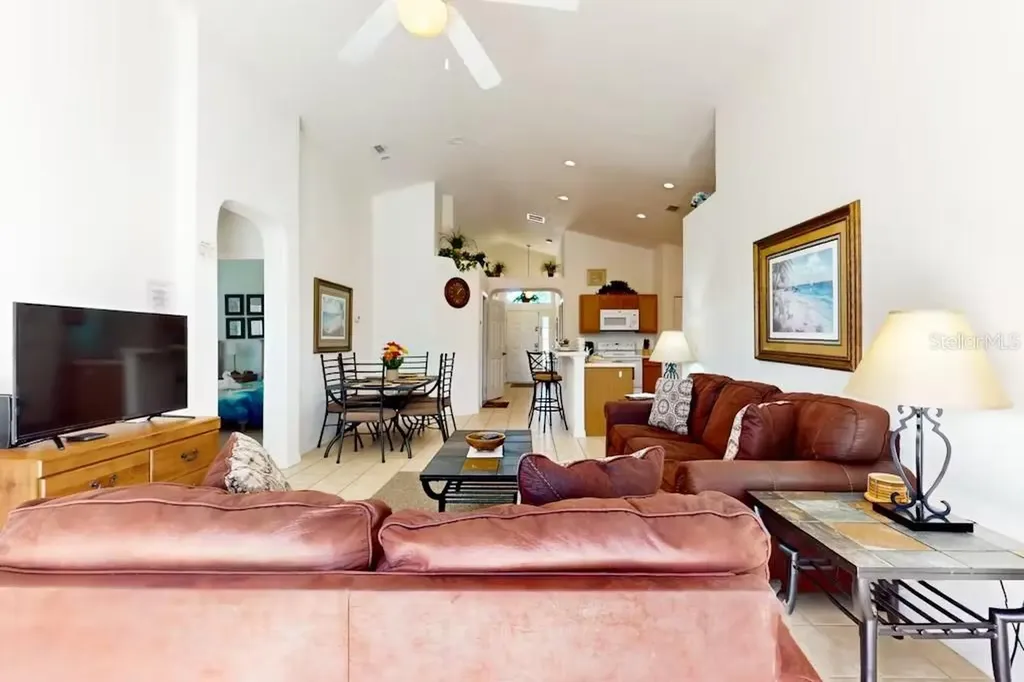 366 Andalusia Loop Davenport FL 33837