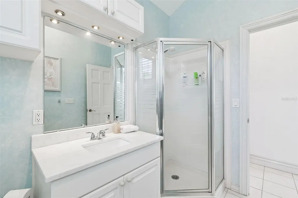 4707 Skimmer Way S St Petersburg FL 33711