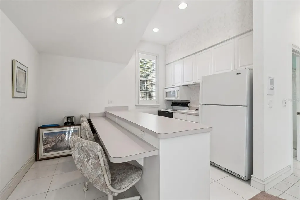 4707 Skimmer Way S St Petersburg FL 33711