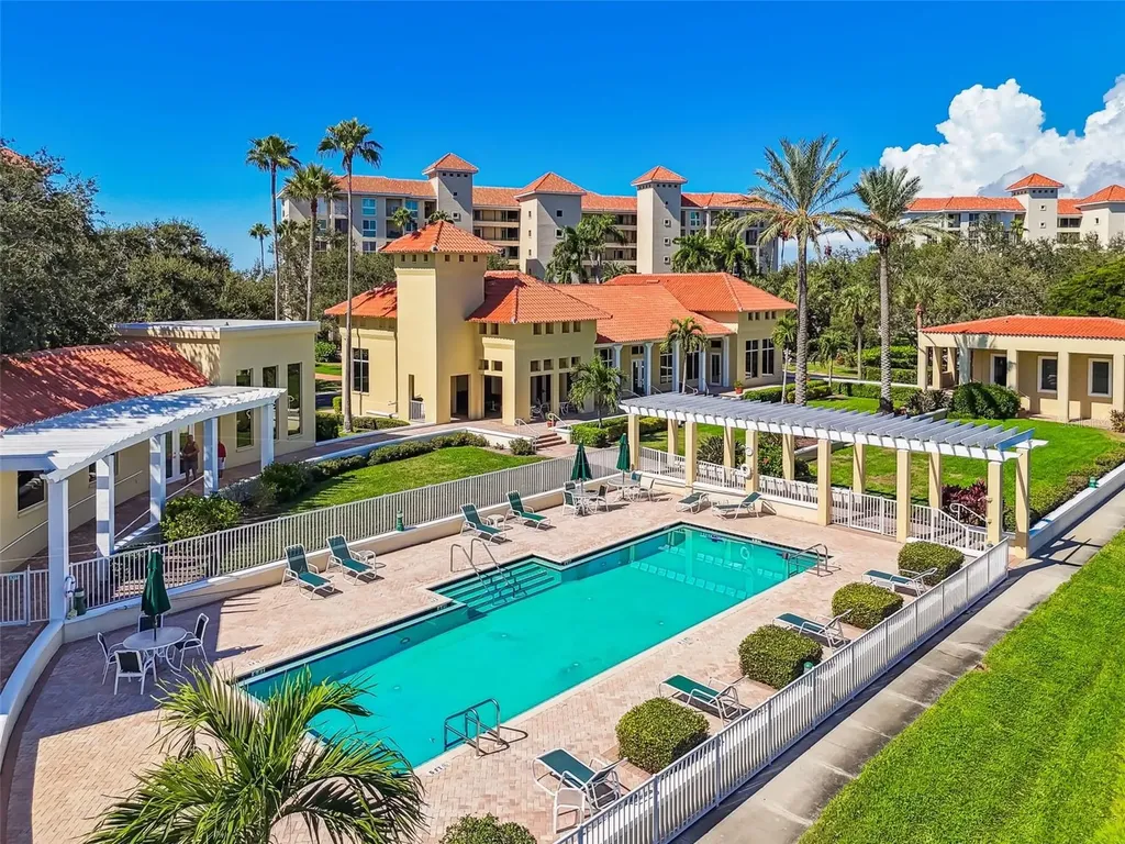 4707 Skimmer Way S St Petersburg FL 33711