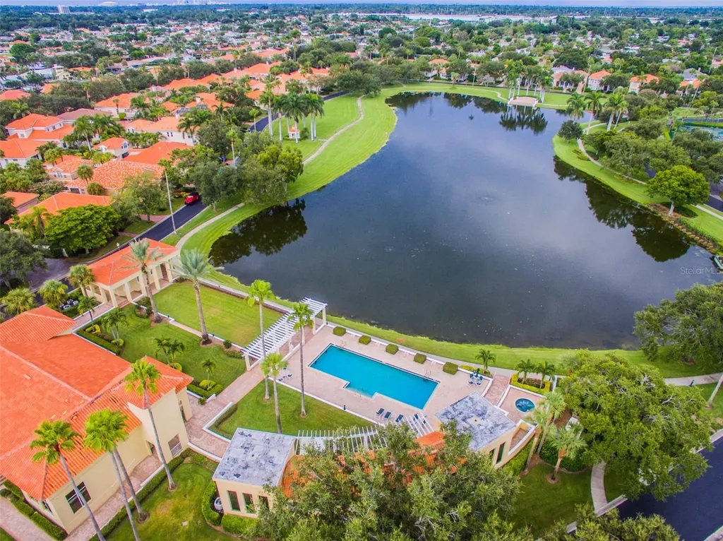 4707 Skimmer Way S St Petersburg FL 33711